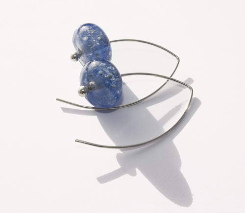 Oorbellen V haak blauw